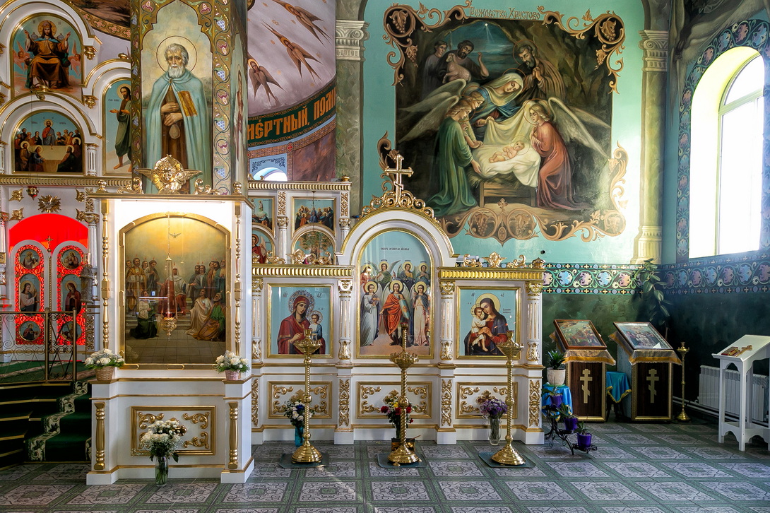 В храме  2024 год