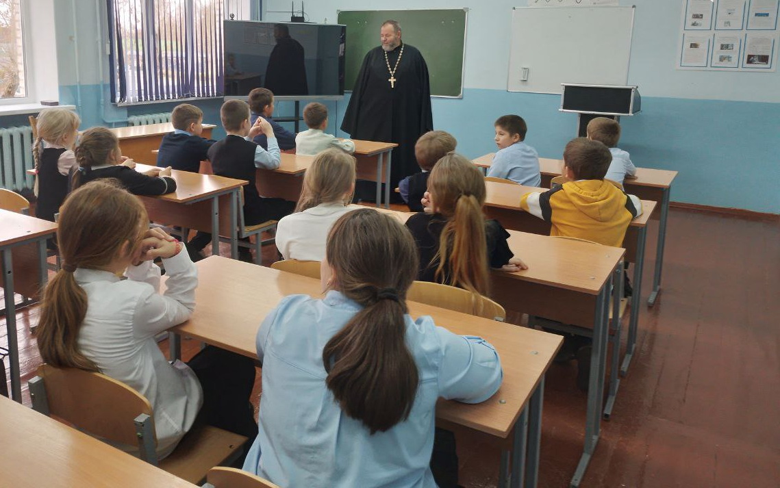 Беседу ведёт иерей Василий Терешков