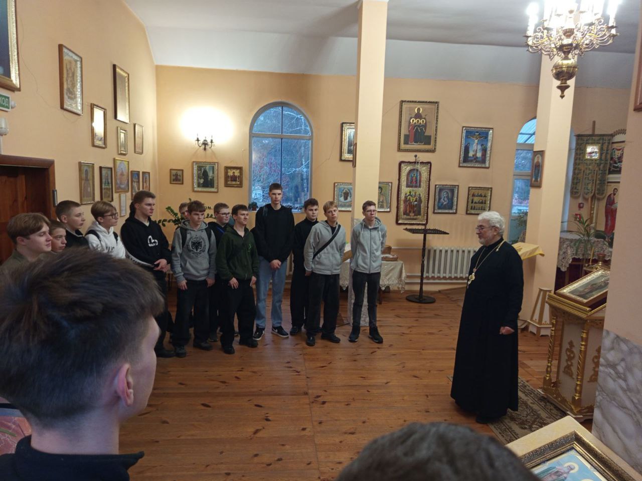 Беседу ведёт протоиерей Пётр Петрушенко