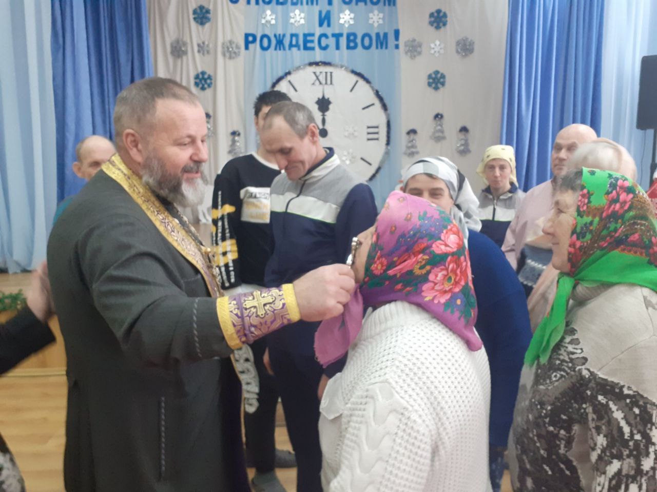 Целование креста