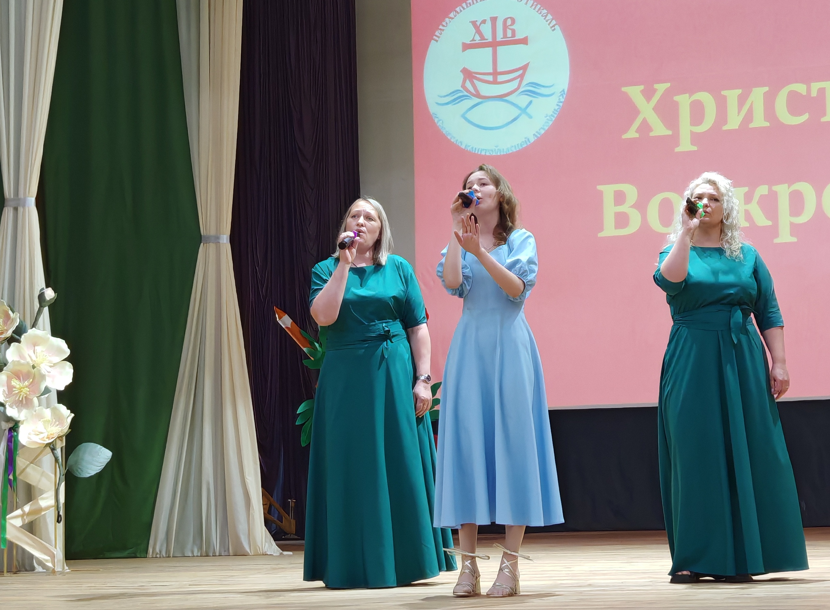 Хор прихода храма Святой Живоначальной Троицы