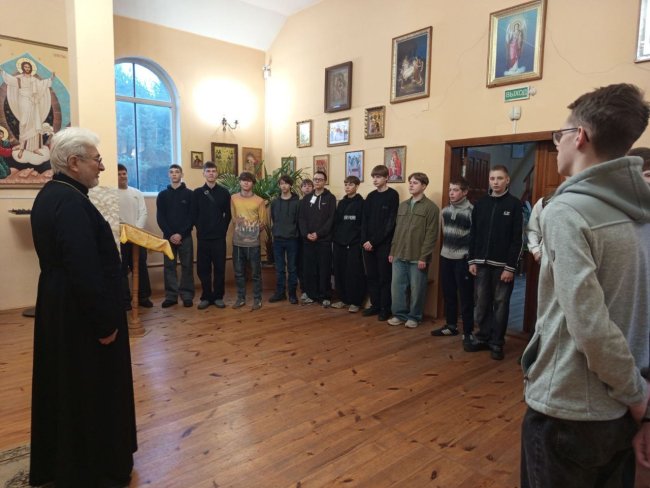 Беседу ведёт протоиерей Пётр Петрушенко